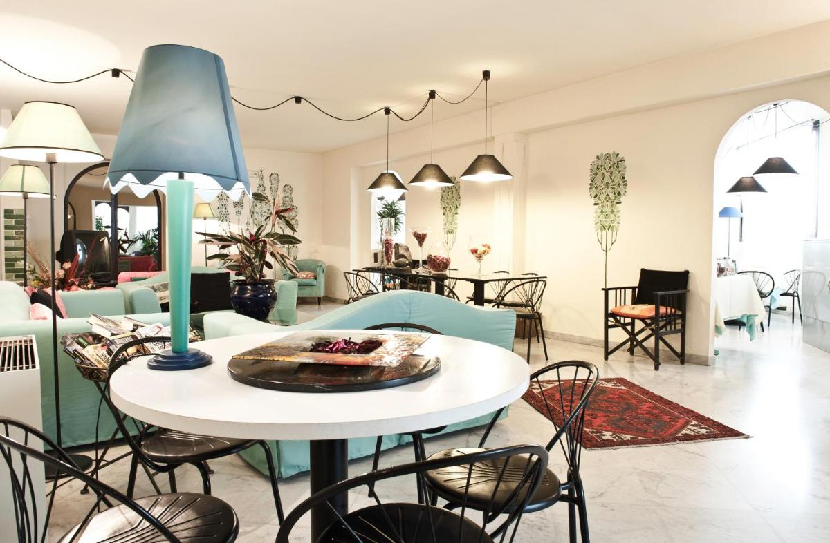 Hotel Palagi - Housity