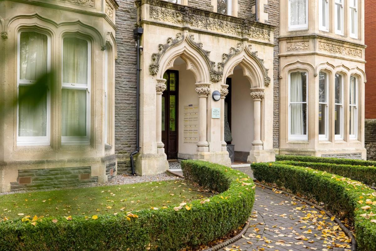 SACO Cardiff Cathedral Road - Housity