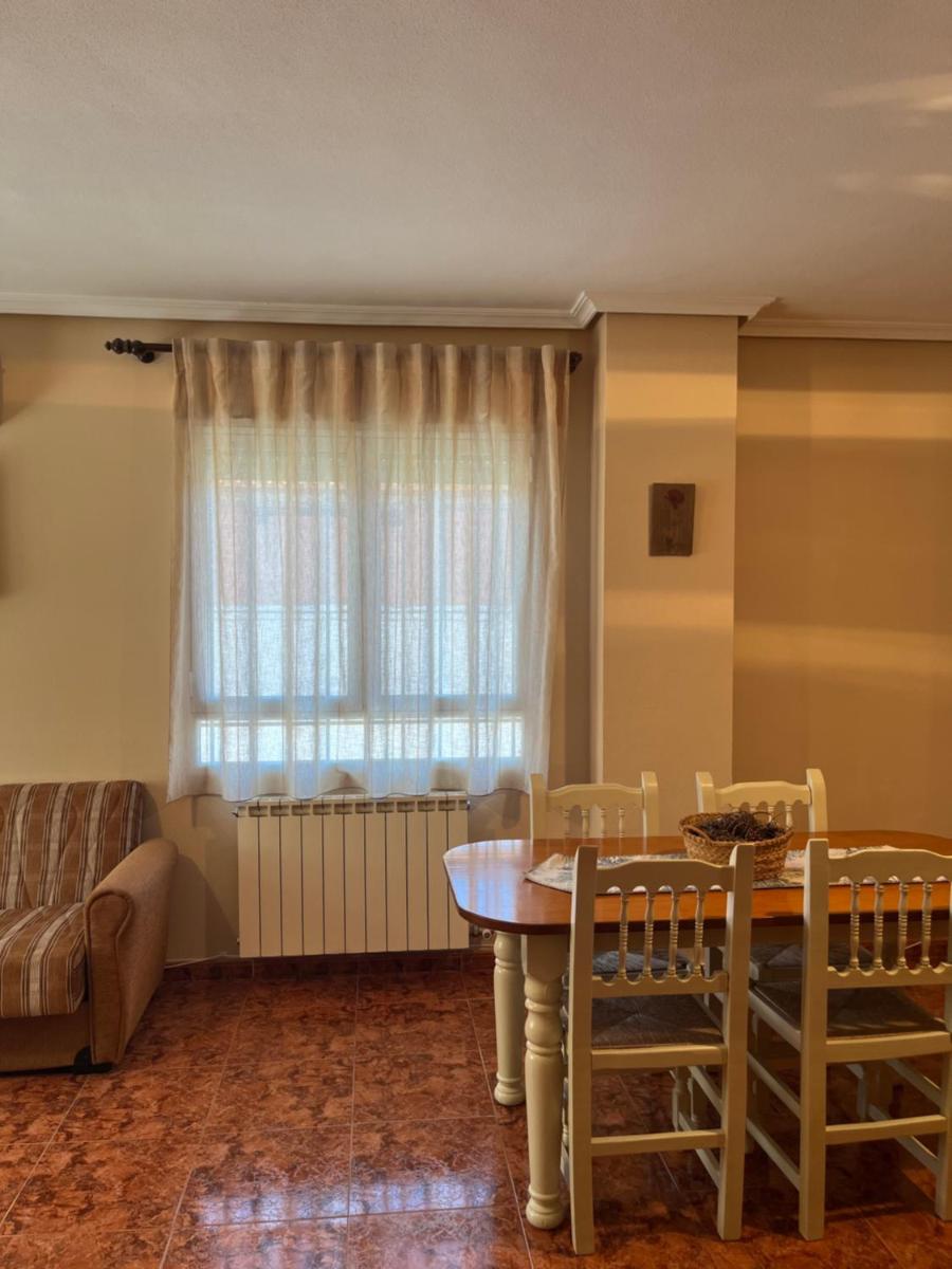 Apartamentos Ruidera - Housity