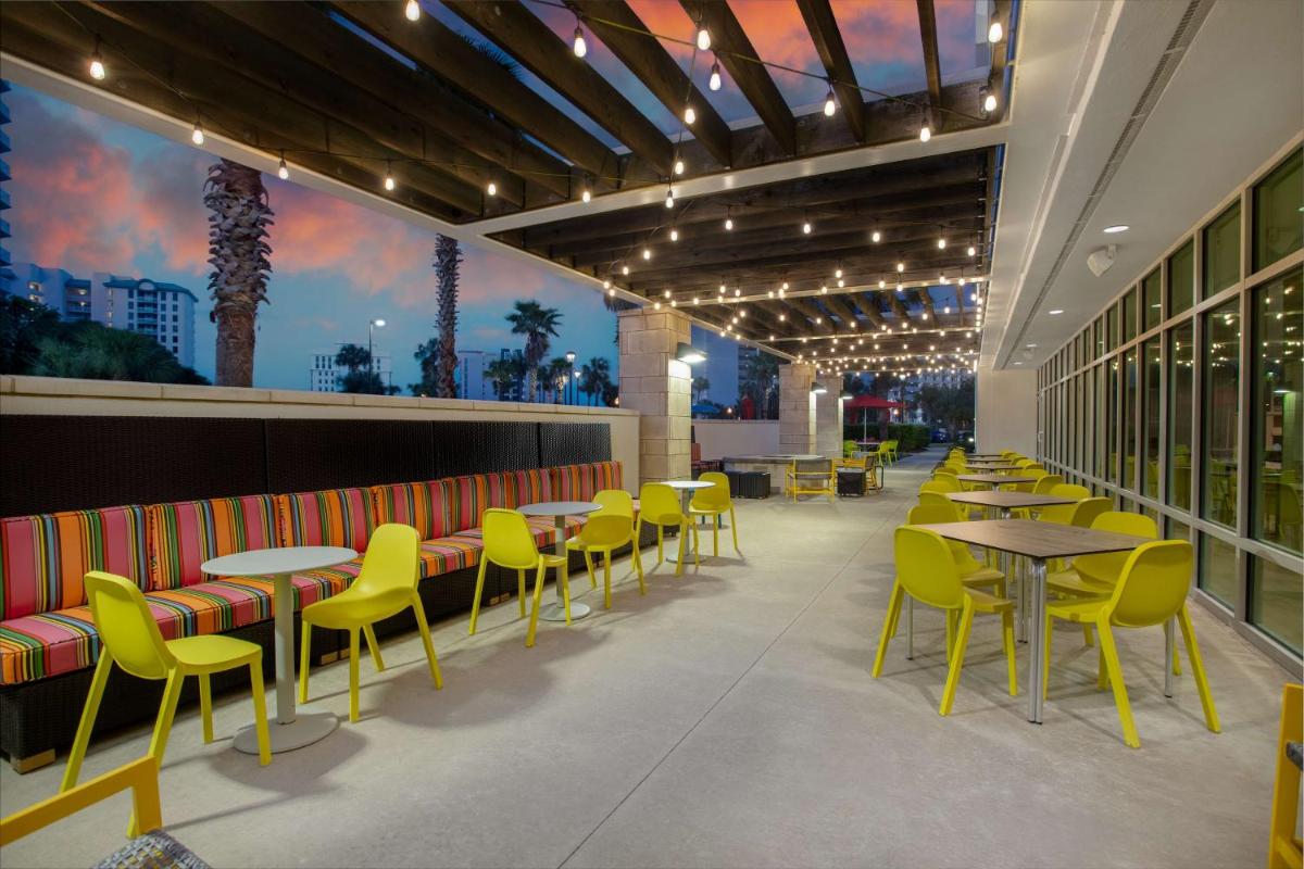 Home2 Suites by Hilton Destin - Housity