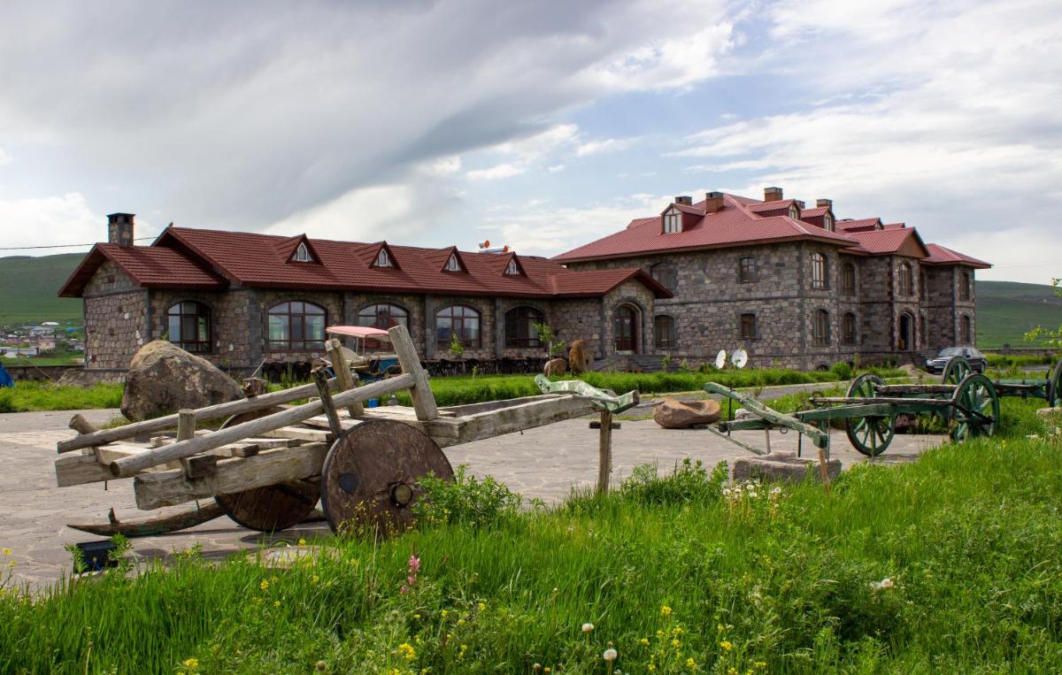Lake Cildir Lodge - Housity