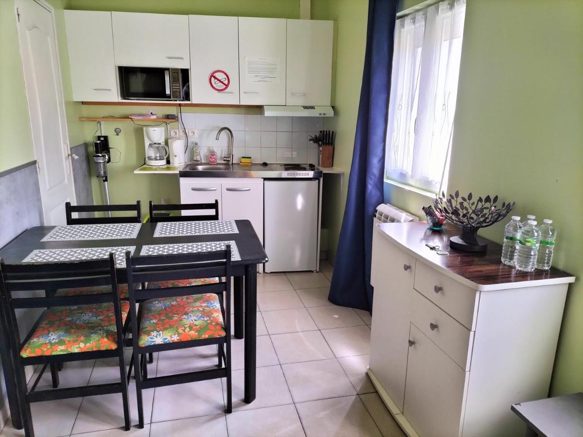 Suitetrails - STUDIO PRIVATIF AVEC JARDIN 4 personnes