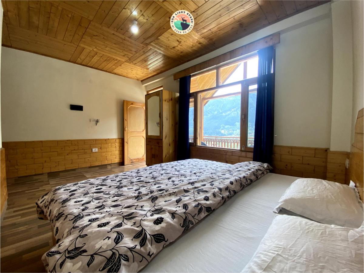 Vashishth x One Light Stays - Housity