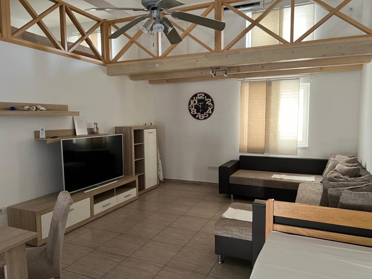 Villa Klara - Housity