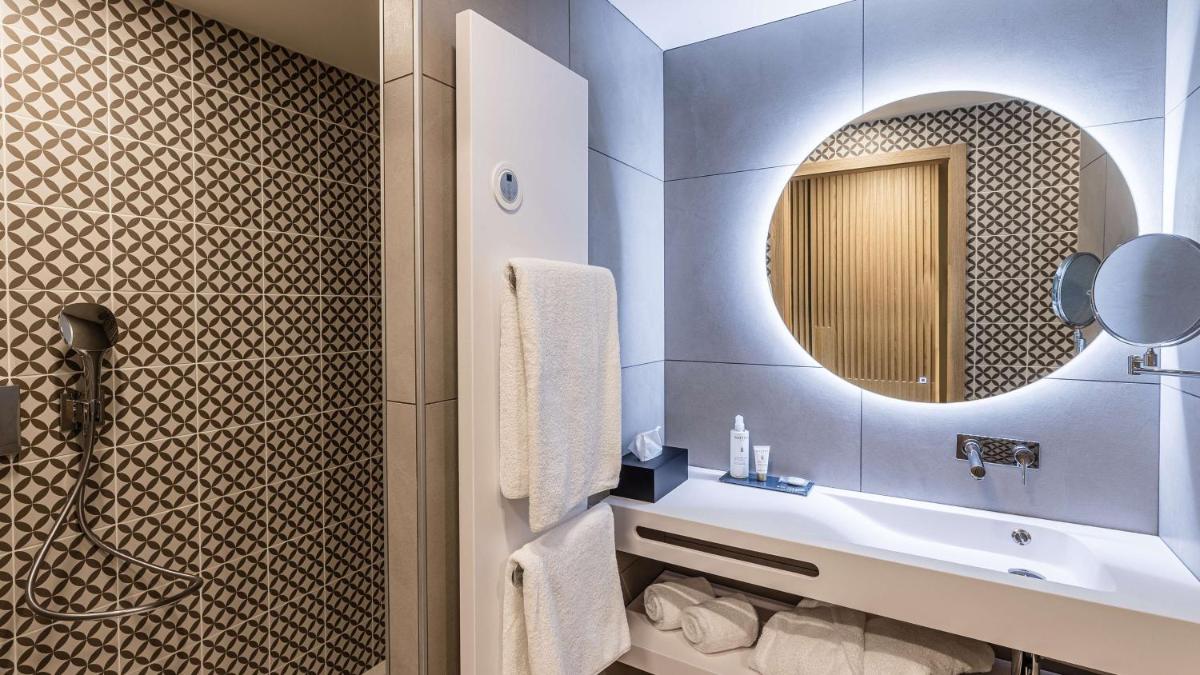 Domaine de Dolomieu Hotel & Spa - BW Premier Collection - Housity