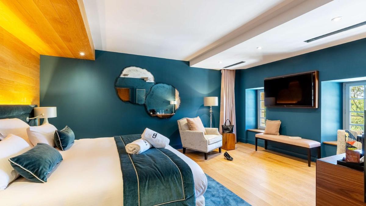 Un ou plusieurs lits dans un hébergement de l'établissement Domaine de Dolomieu Hotel & Spa - BW Premier Collection