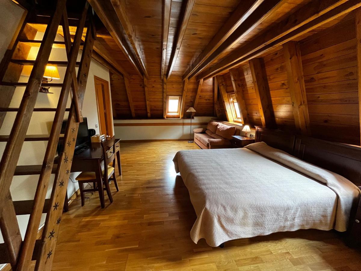 Hotel Ço De Pierra - Housity