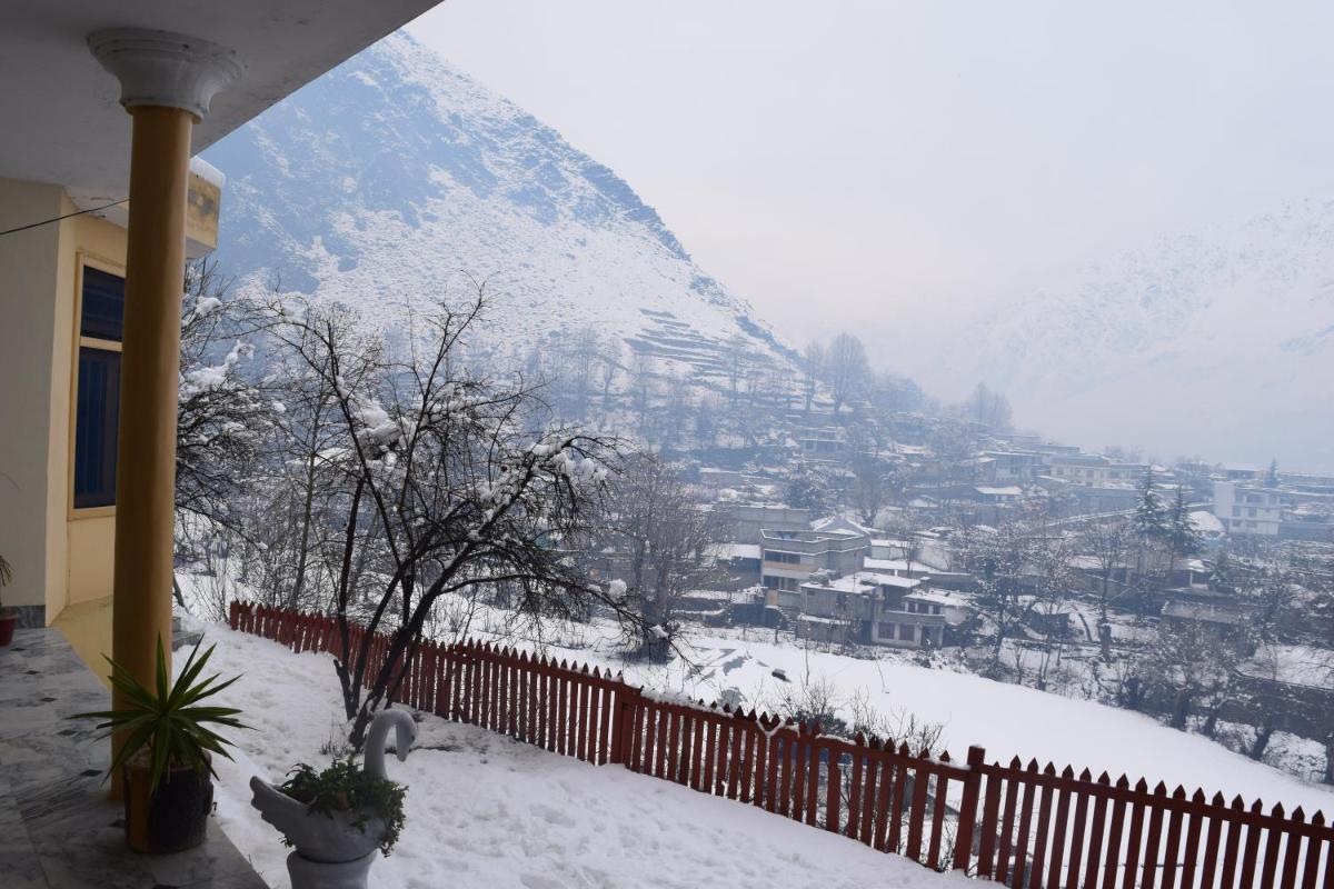 Chitral Green Guest House - Housity