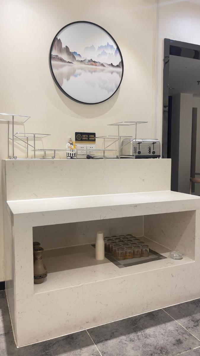 Suitetrails - 海菲酒店 郑州高铁东站CbD国际会展中心店