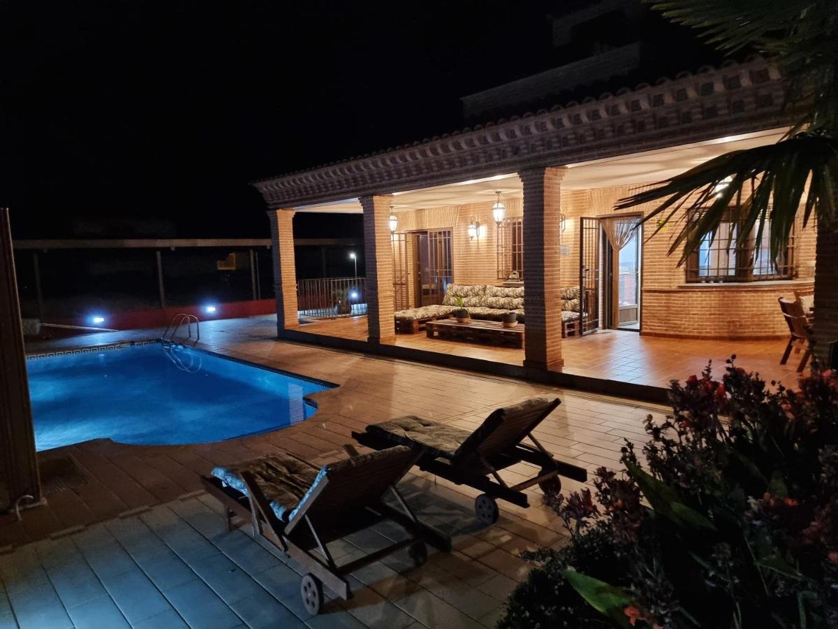 Villa El Rosal del Pozo - Housity