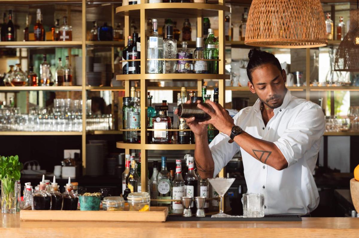 Bebidas en 7Pines Resort Ibiza, part of Destination by Hyatt