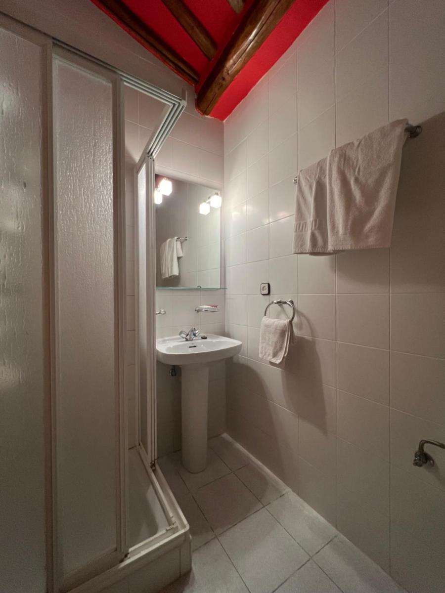 Hotel - Restaurante La Posada de Santa Rita - Housity