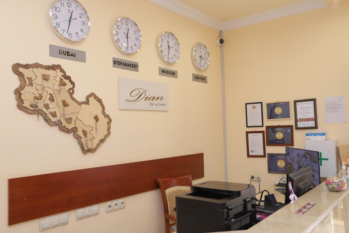 Syunik Hotel - Housity