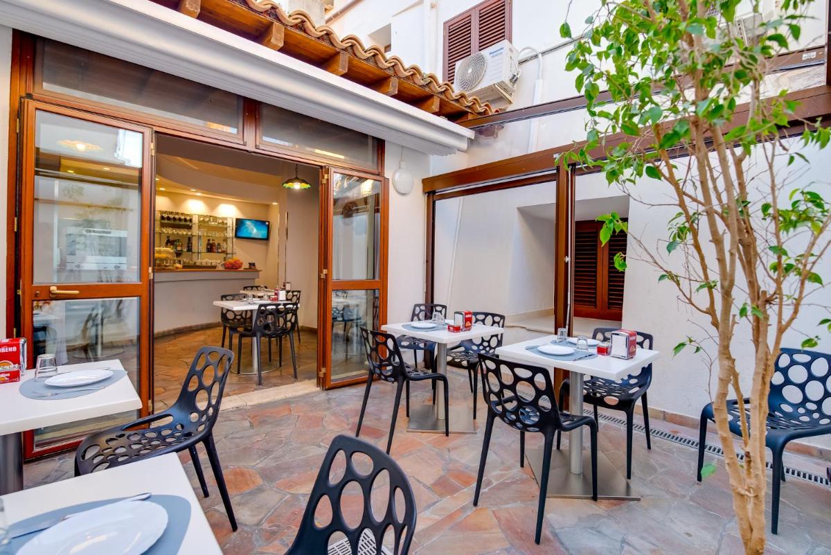 Hotel Aliai - Housity