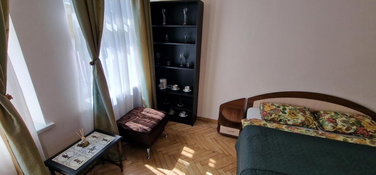 Suitetrails - Kaunas Center Apartment