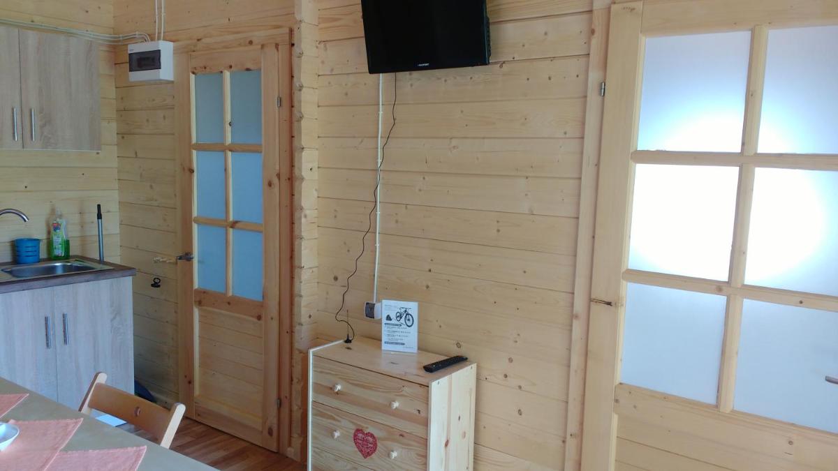 Domki pod Brzózkami - Housity