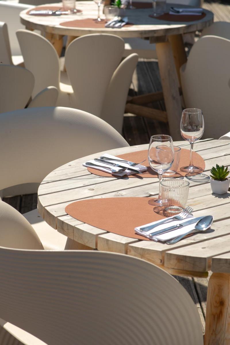 Restaurant ou autre lieu de restauration dans l'établissement Lykke Hôtel & Spa Chamonix - ex Mercure