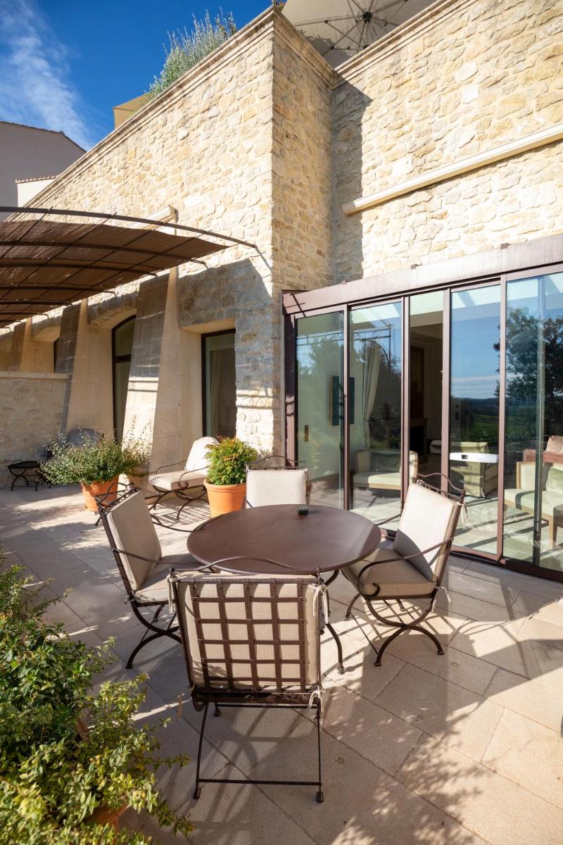Terrasse ou espace extérieur de l'établissement Coquillade Provence - Relais & Châteaux