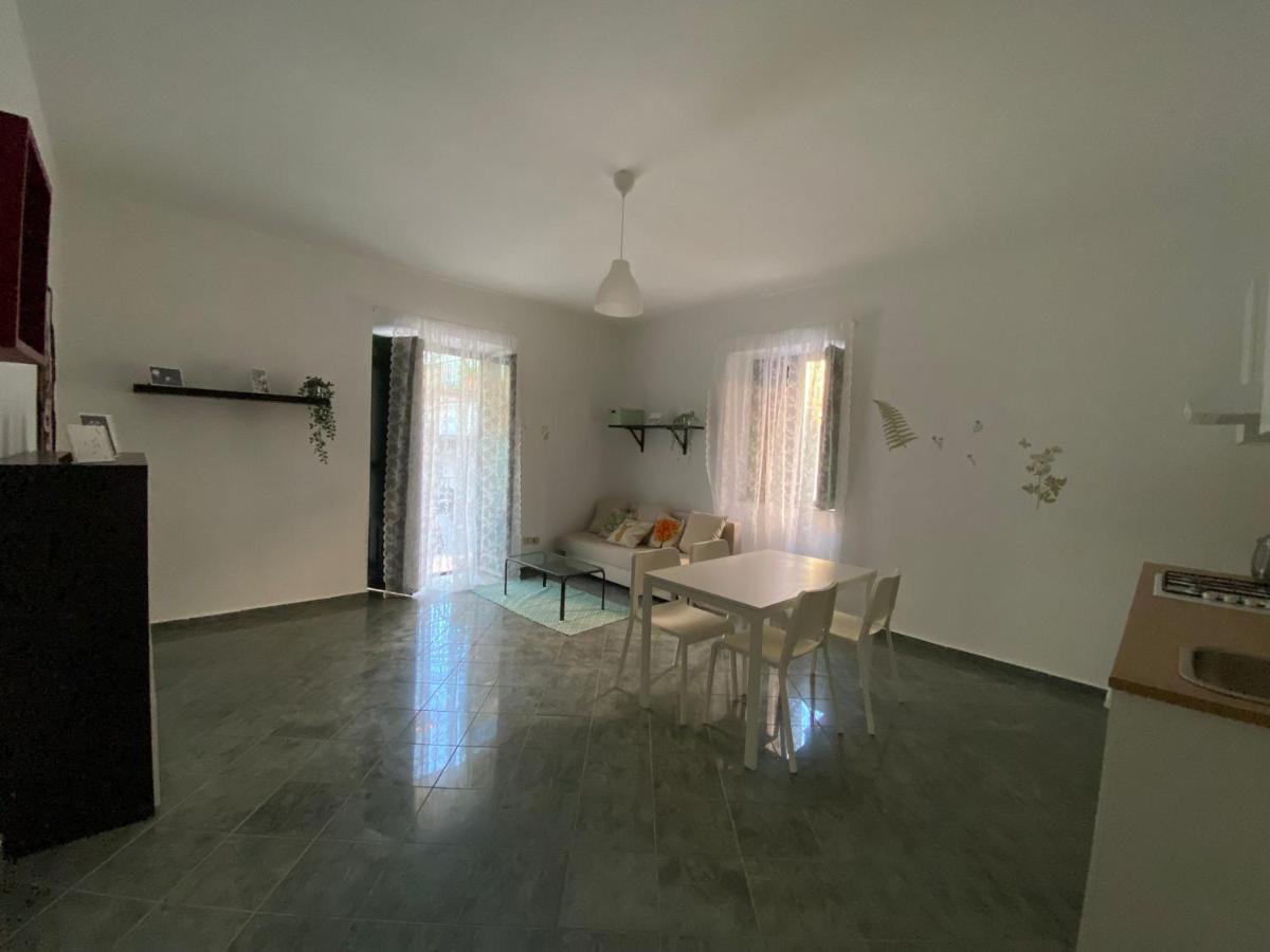 Dimora Zefiro vacanze - Housity