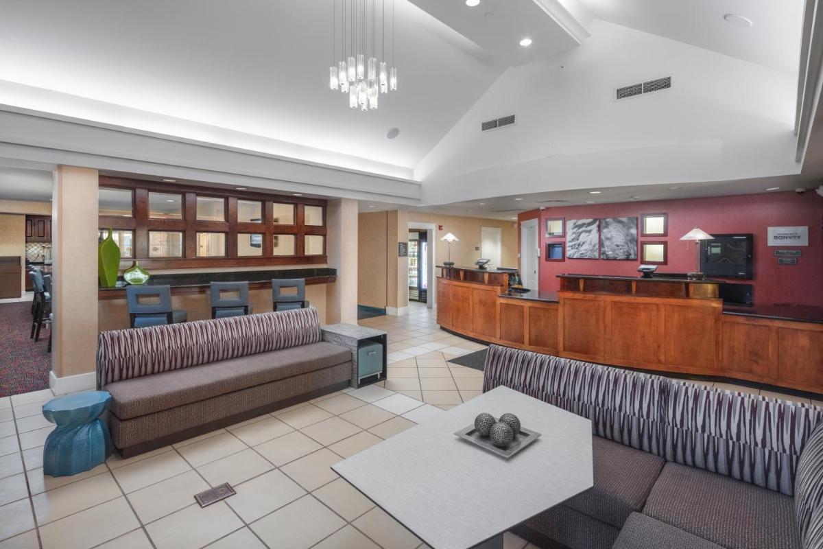 Residence Inn by Marriott Wichita East At Plazzio - Housity