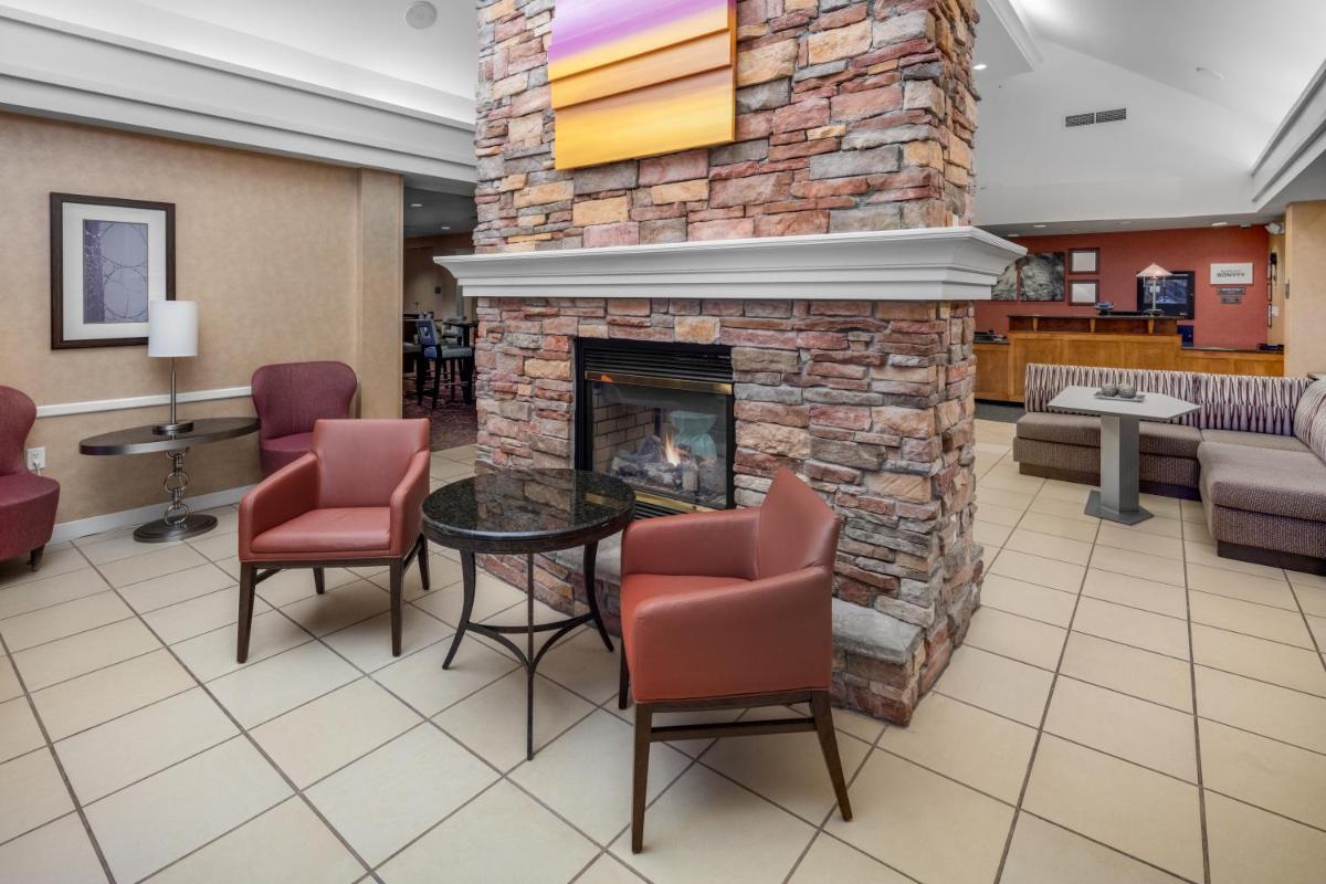 Residence Inn by Marriott Wichita East At Plazzio - Housity