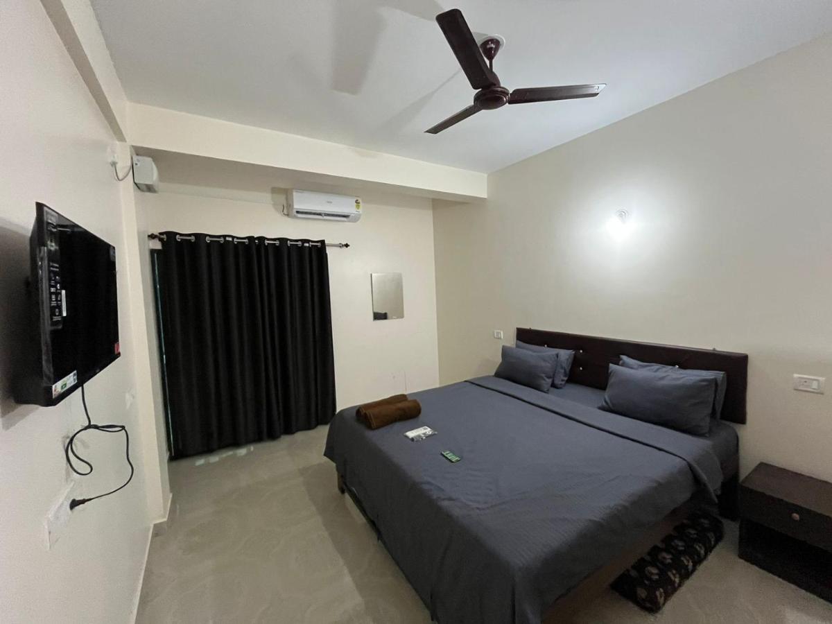 Hotel Saffron Baga - Hizvo