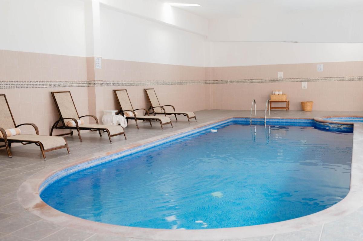 Hotel Hacienda La Cieneguita - Housity
