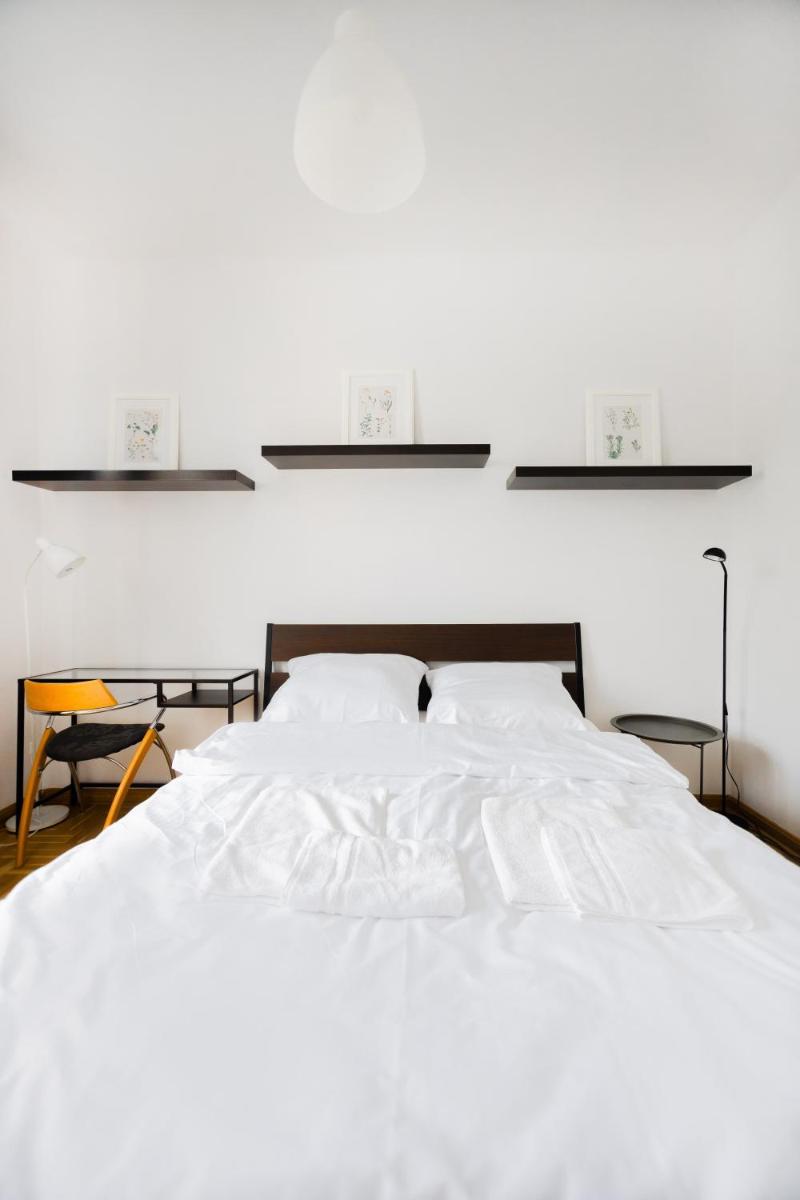Suitetrails - Comfy studio next to Nowy Swiat Great location