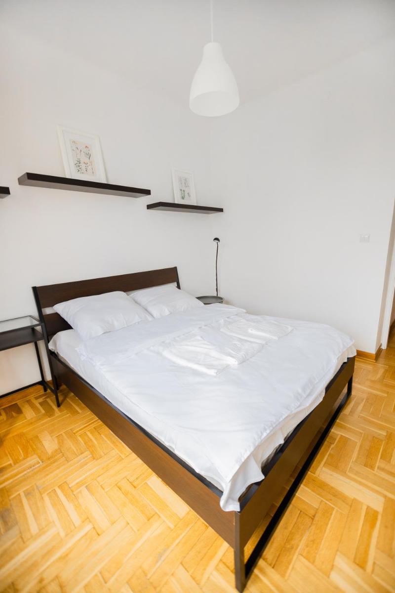 Suitetrails - Comfy studio next to Nowy Swiat Great location