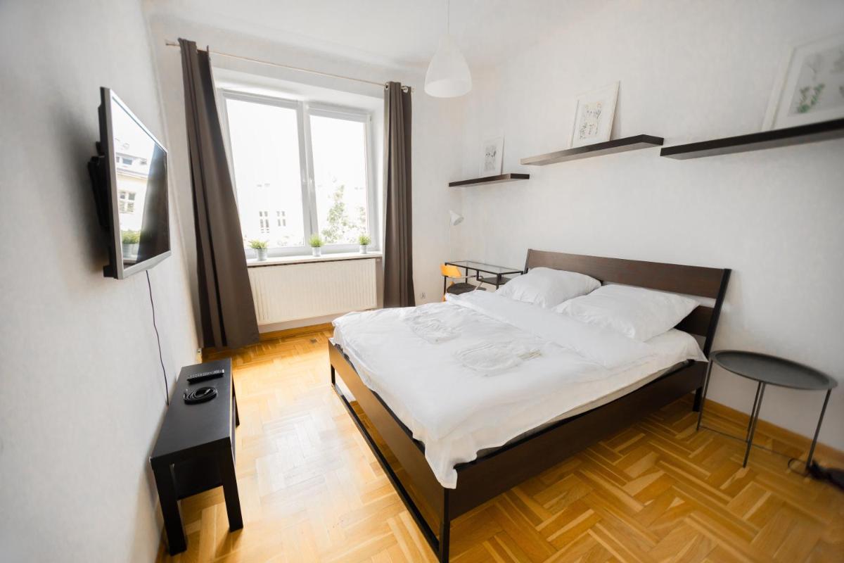 Suitetrails - Comfy studio next to Nowy Swiat Great location