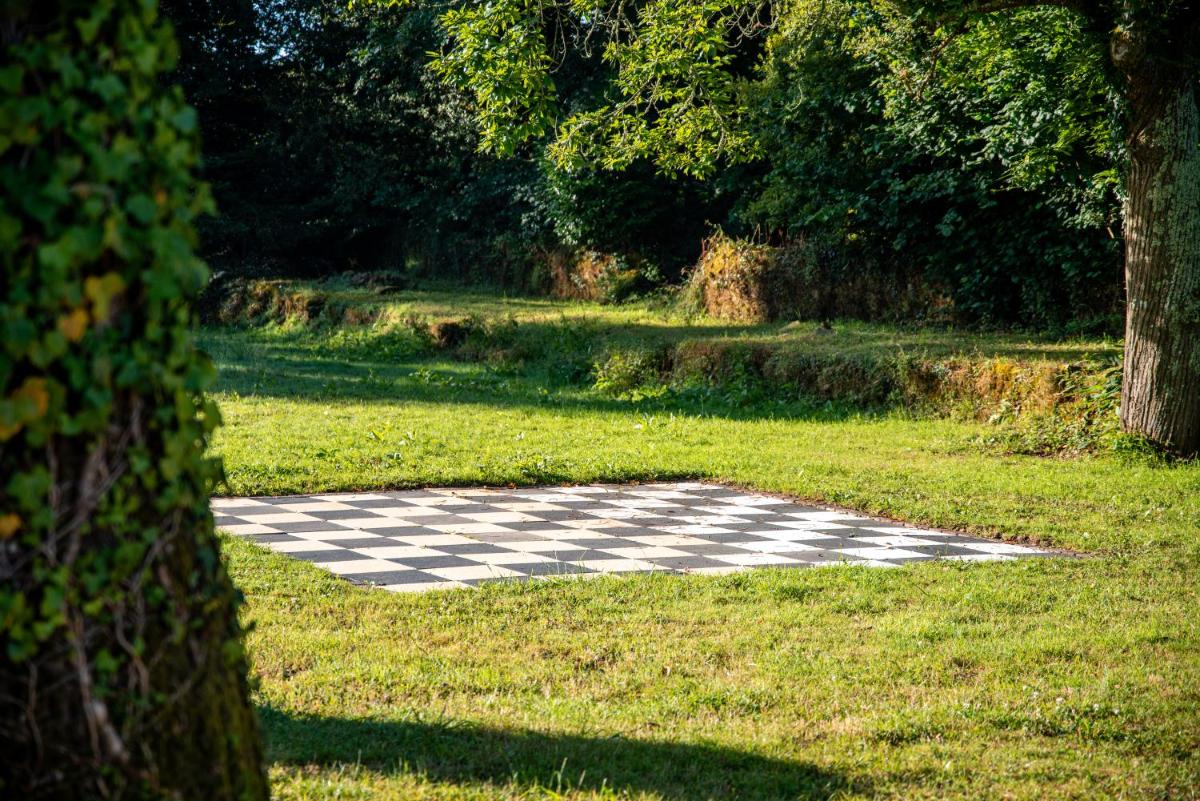 Jardin de l'établissement La Maison OBONO Hôtel & Spa
