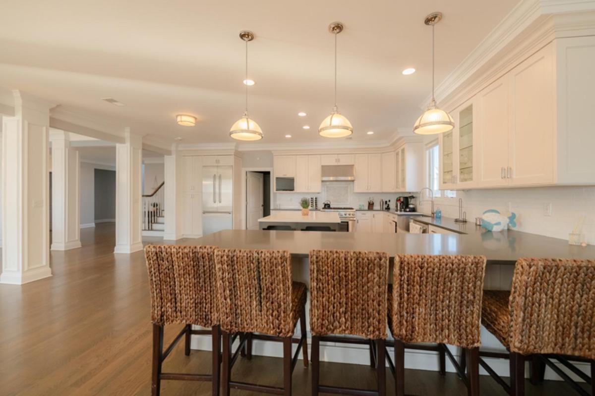 Beautiful Beach House Sea Bright Nj - Housity