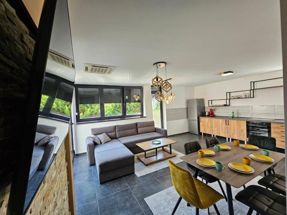 DML Apartments - Hizvo