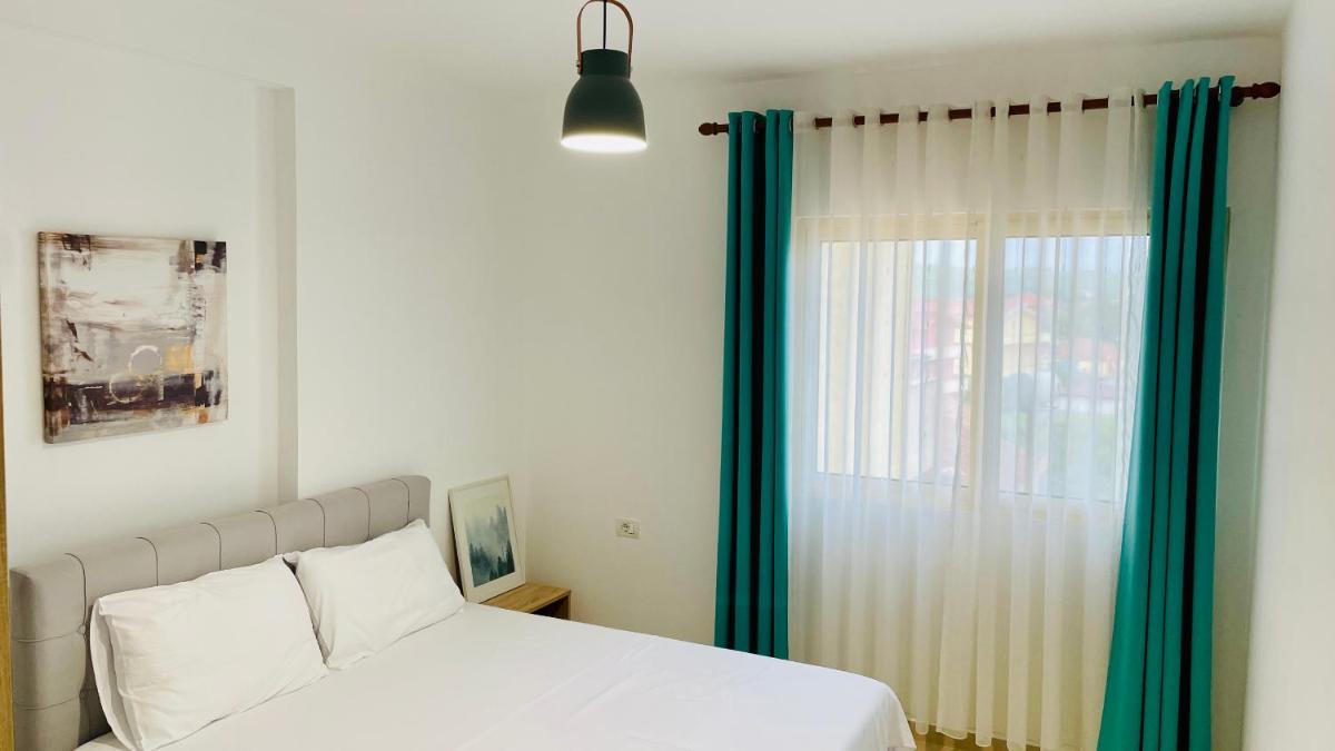 Divjaka Apartments 3 - City Center - Housity