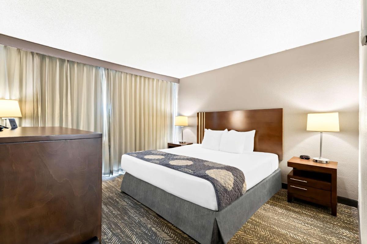 Best Western Yacht Harbor Hotel - Housity