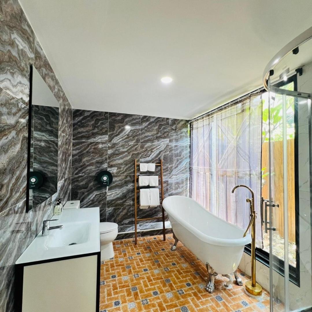 Sasi Nonthaburi Hotel - Hizvo