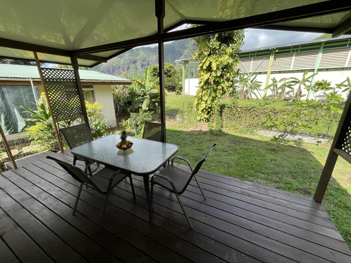 Fare To'erau & Mara'amu - Housity