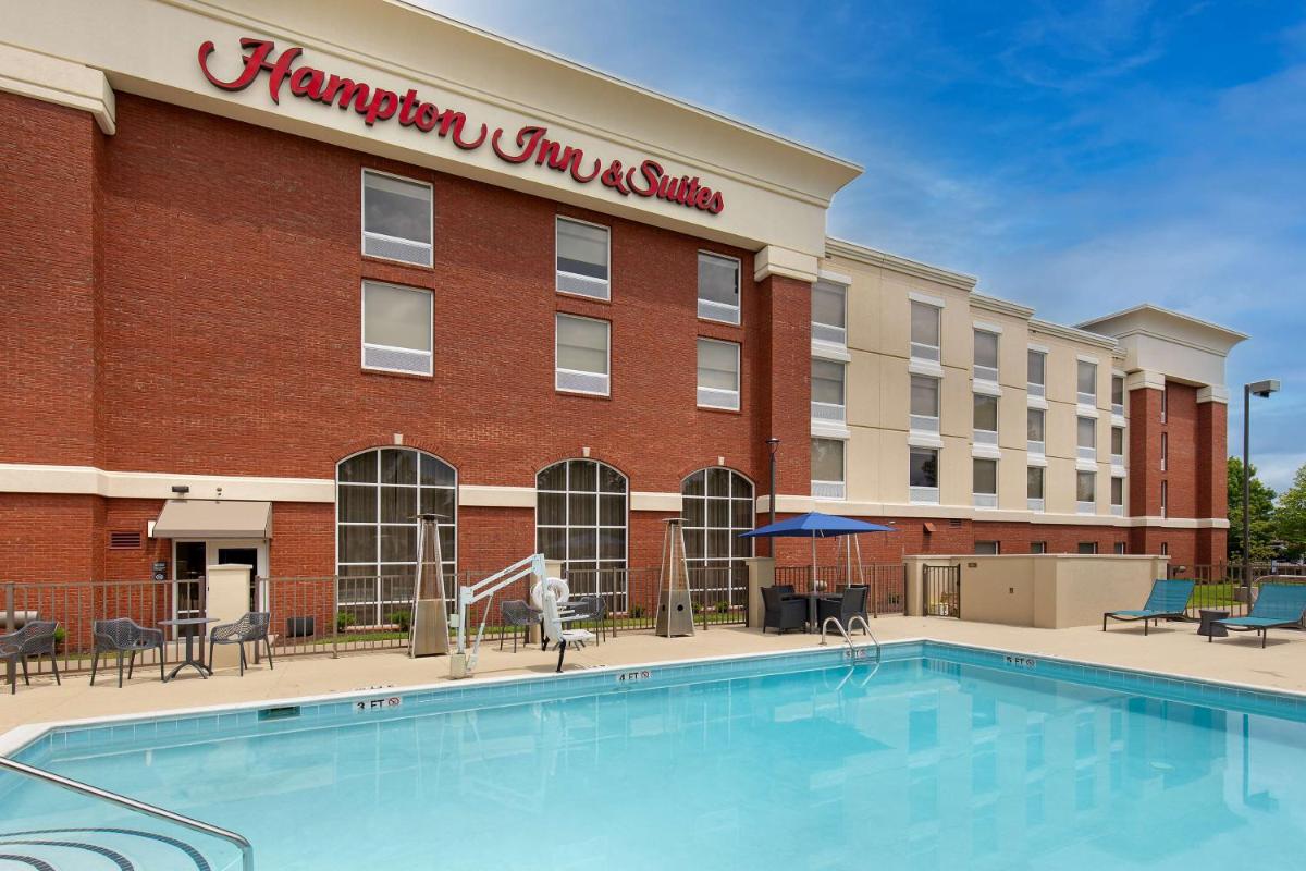 Hampton Inn & Suites Murfreesboro - Housity