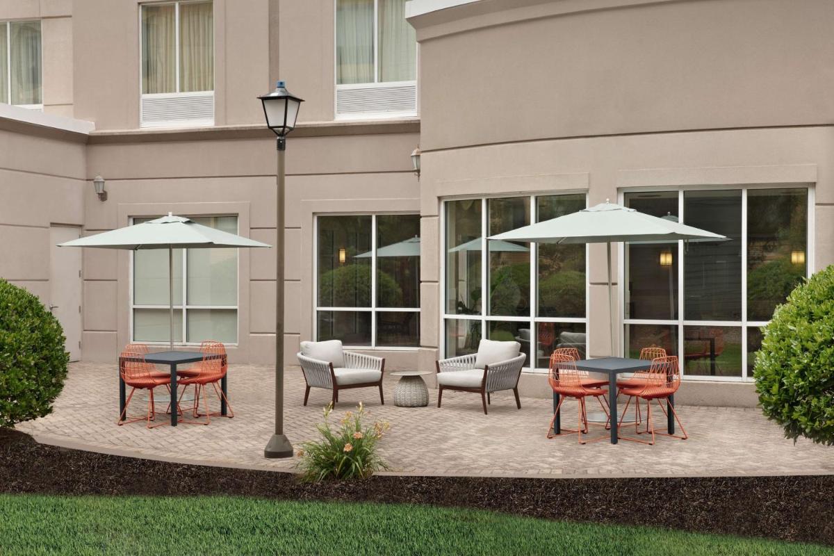 Hilton Garden Inn Columbia/Harbison - Housity