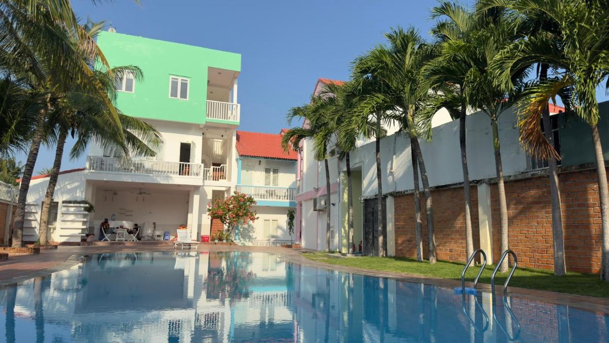 Mui Ne Volga Hotel & Apartments - Hizvo