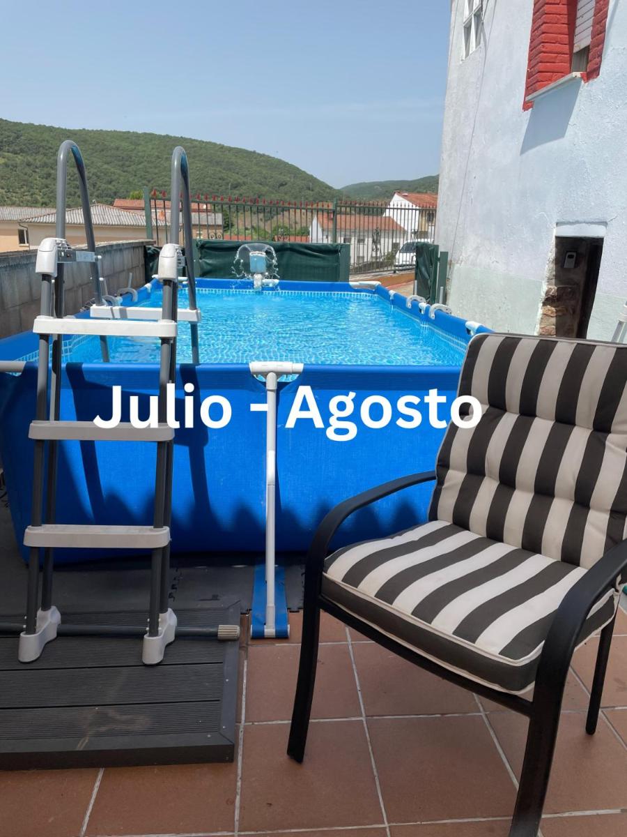 Cómodo hogar en Cistierna - Housity