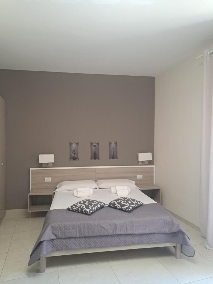 COSTA APARTMENT NAPLES - Housity