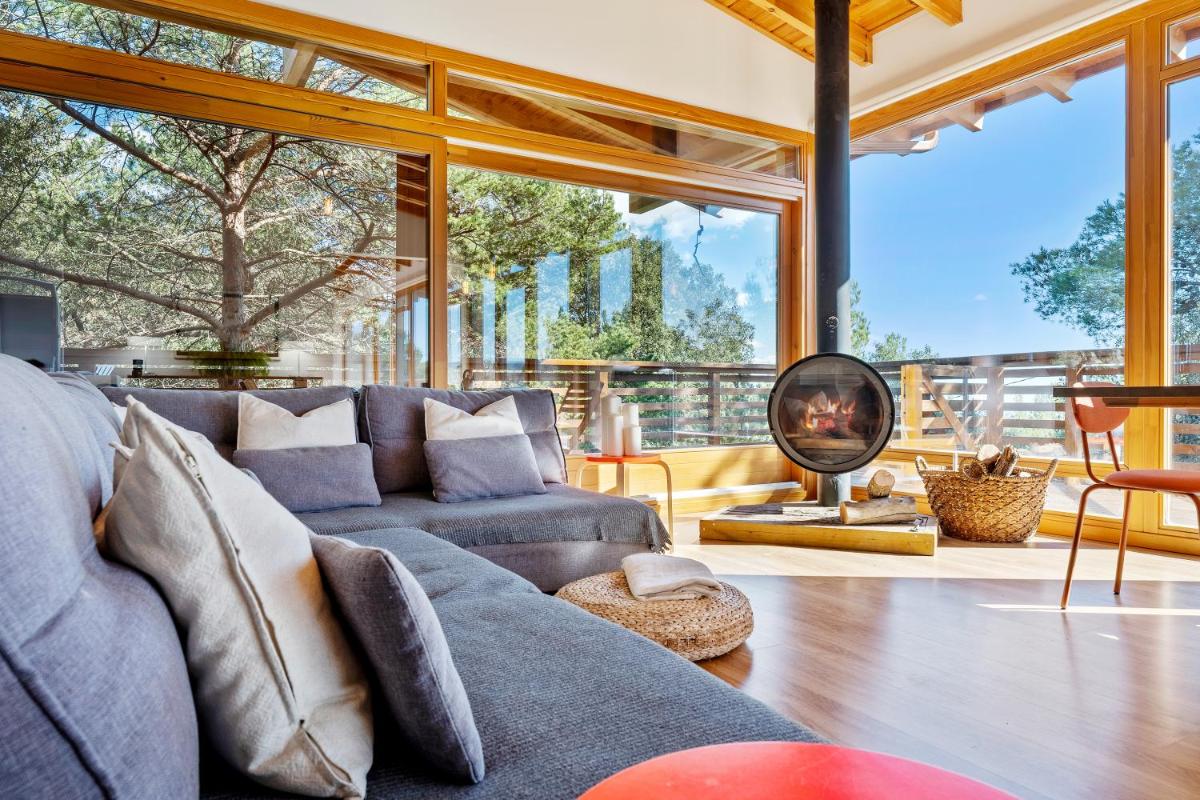 Casa nórdica en el bosque con vistas al mar - Housity