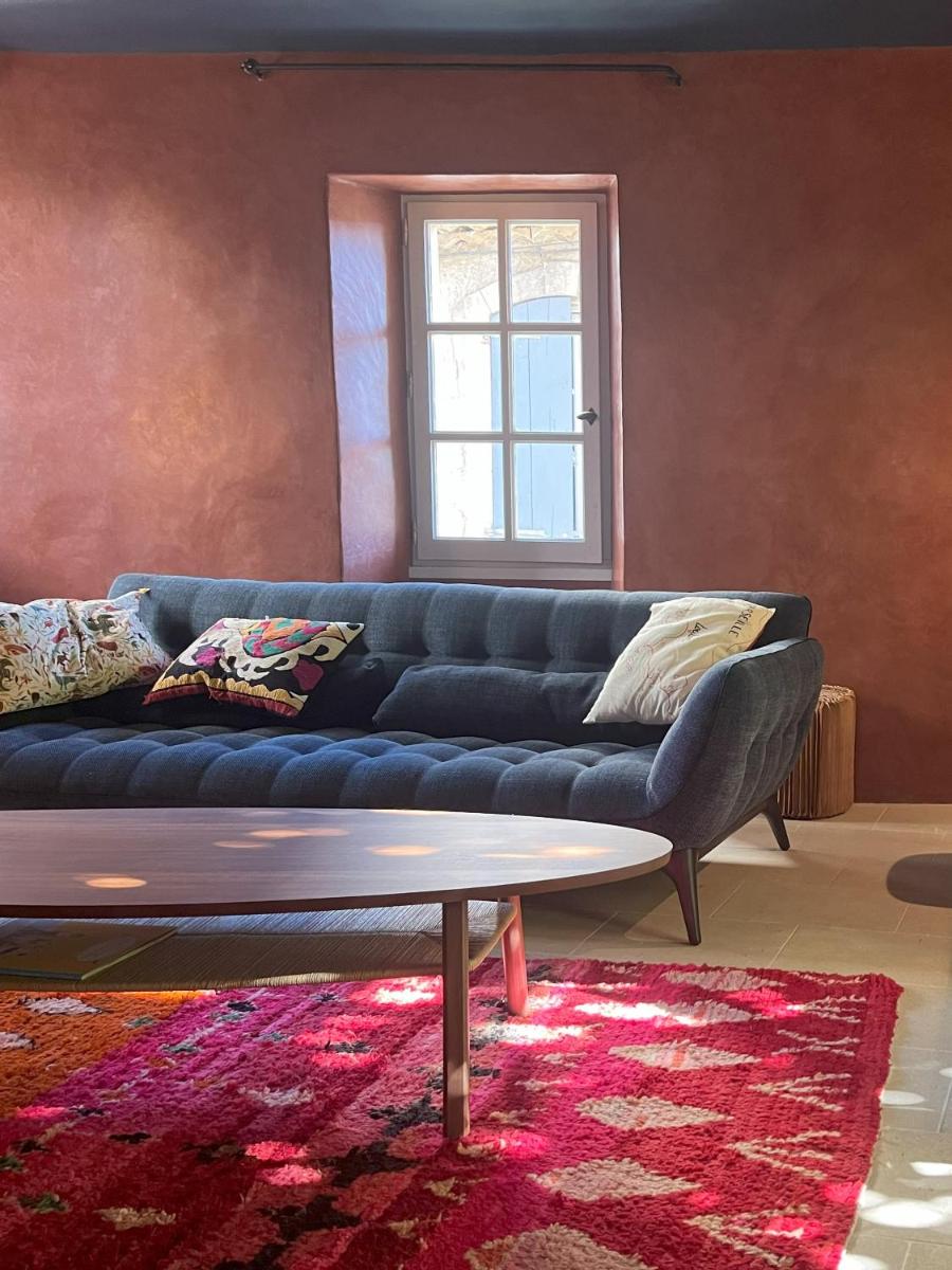Beautiful house with swimming pool in the historic center - Housity