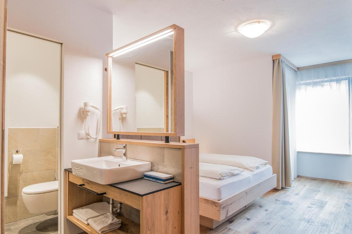 Hotel Sterzinger Moos - Housity