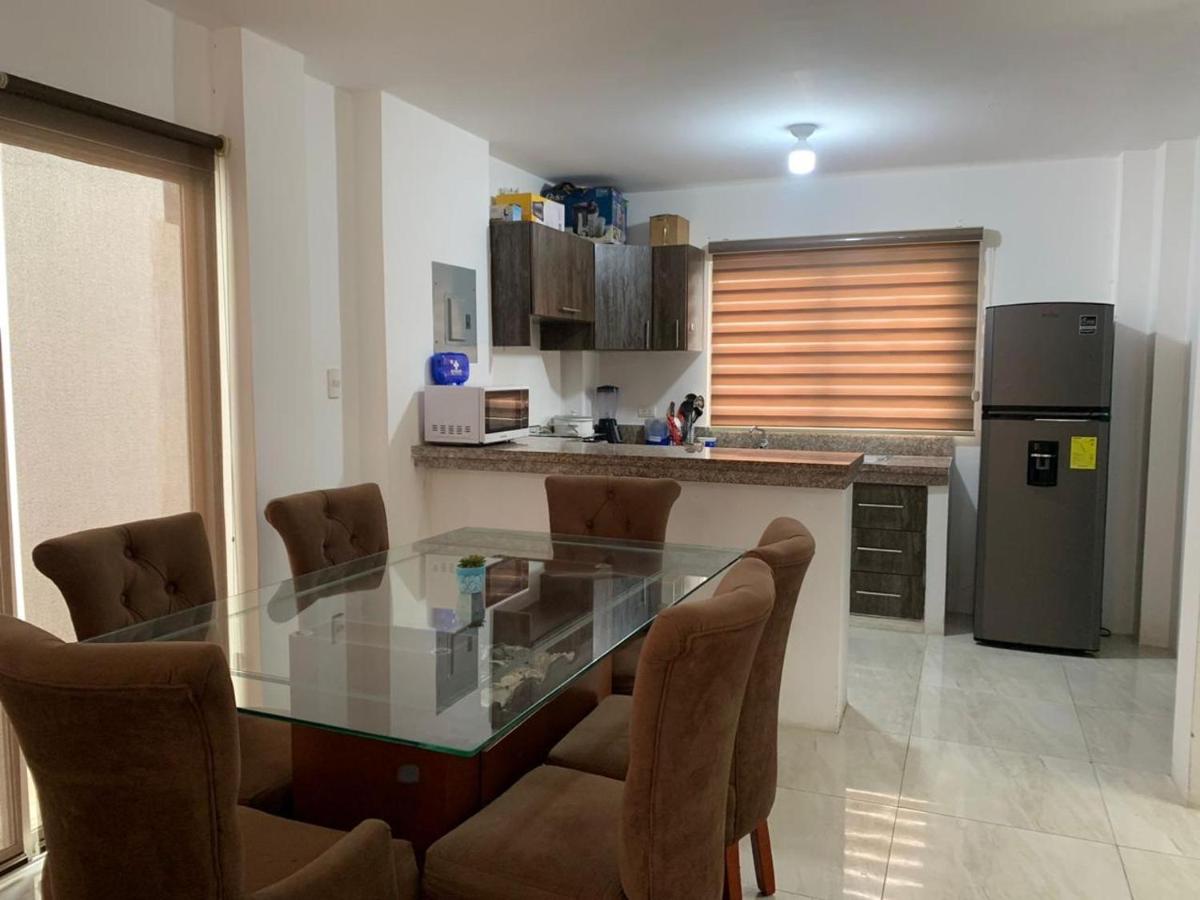 CASA EN Urbanización PRIVADA MARINA BAY-MIRADOR PUNTA BLANCA - Housity