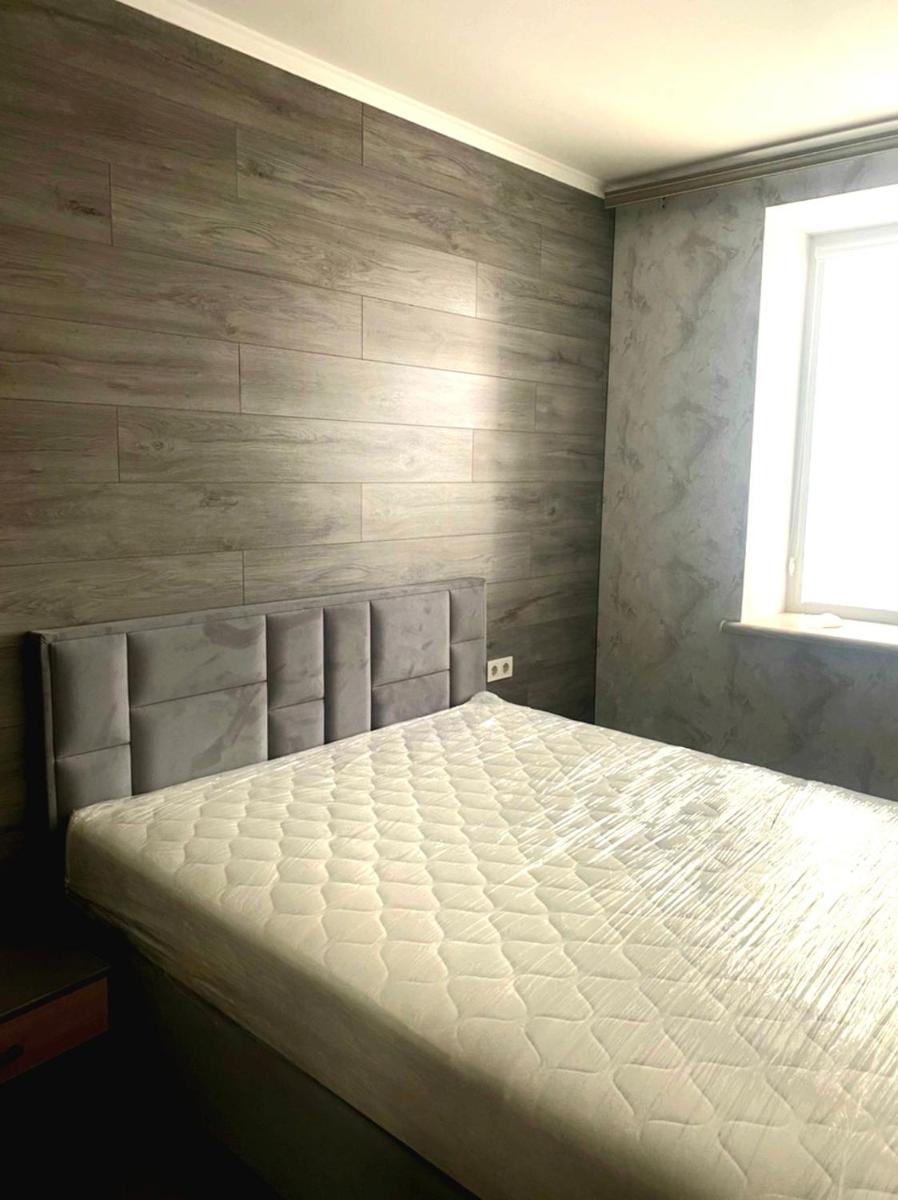 Stone City Apartment na Grushevskogo - Housity