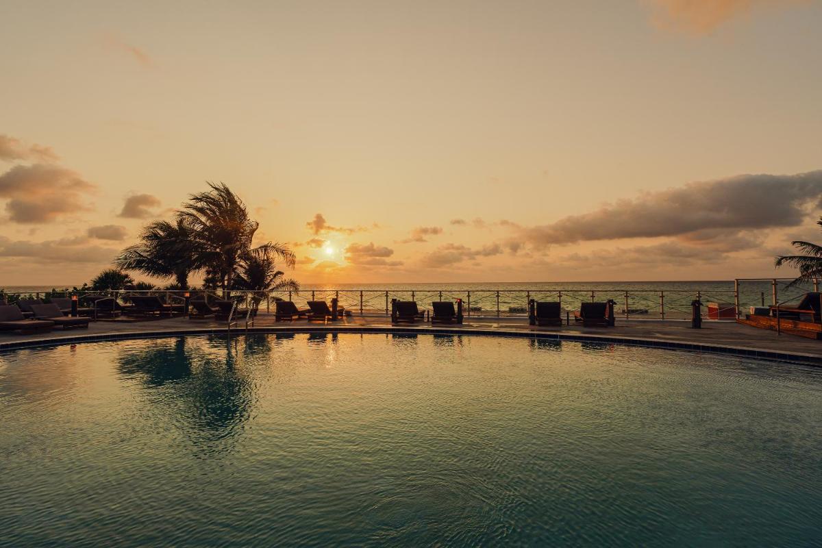 Nobu Hotel Miami Beach - Housity