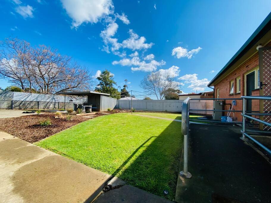 Large Home and Yard Gateway to Barossa, Davoren Park - Housity
