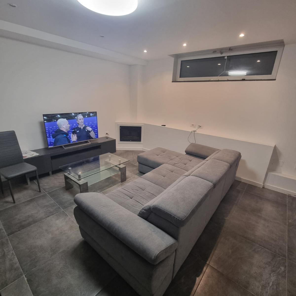 E-Noa Holiday Home - Hizvo